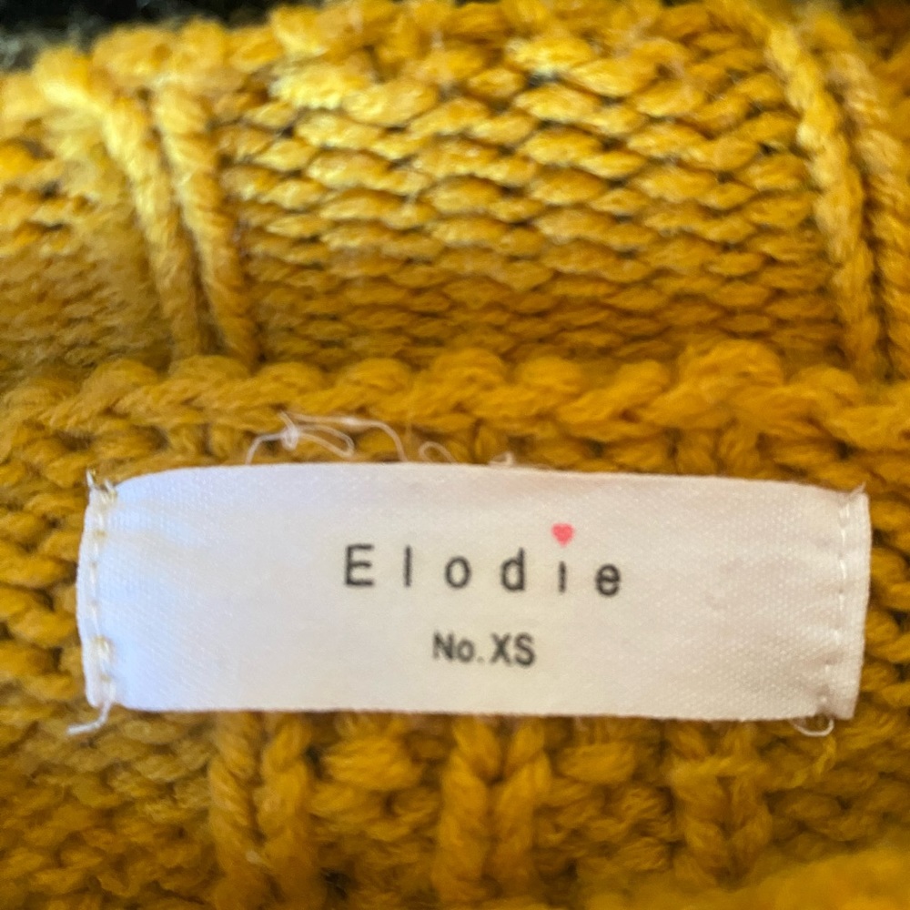 ELODIE mustard yellow chunky cable knit crew neck sweater, size XS - Picture 5 of 6